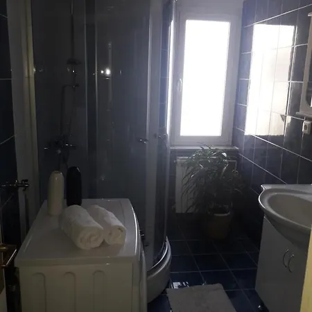 Ana & Marko זאדאר